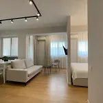 Signature Idea 3* Тирана
