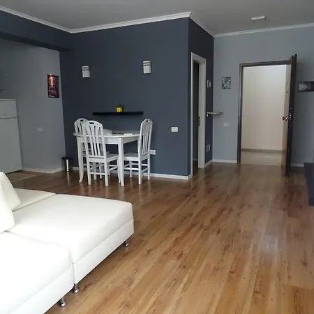 Signature Idea Otel Tiran