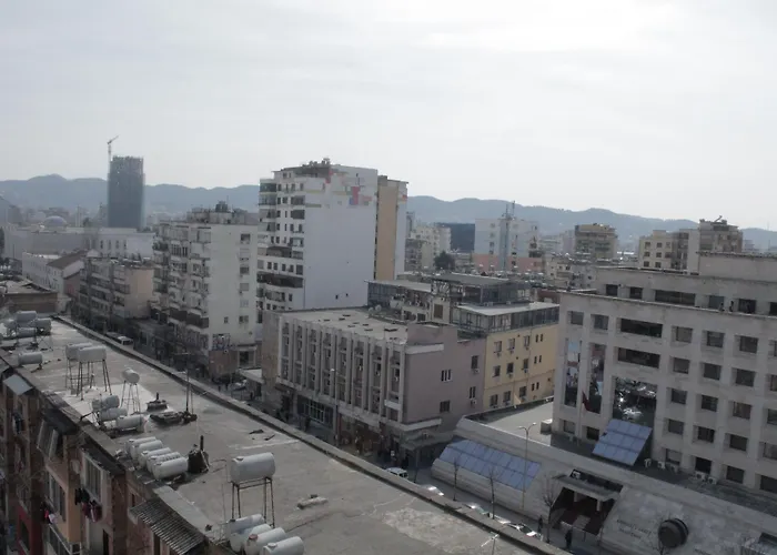 Signature Idea 3* ティラナ