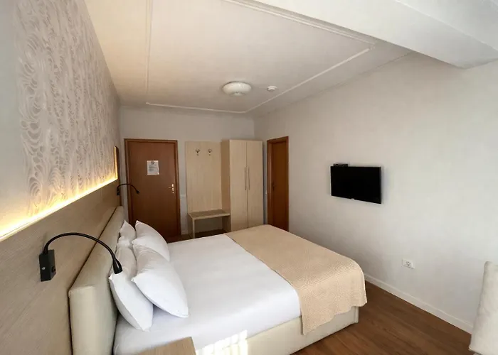 Hotel Signature Idea 3*